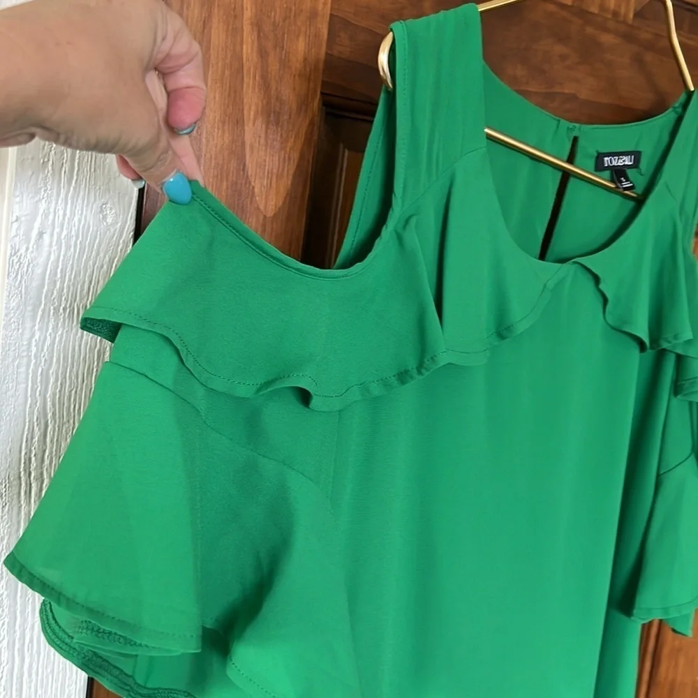 Ruffled Cold Shoulder Feminine Blouse with Short Ruffle Sleeves in Green| S - Picture 5 of 9
